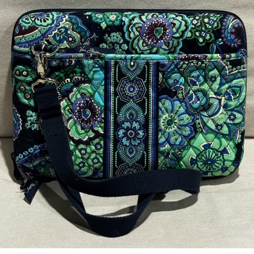 Vera Bradley*Retired* Blue Rhapsody Hard Shell Mini Tablet/10” Laptop Case (EUC)